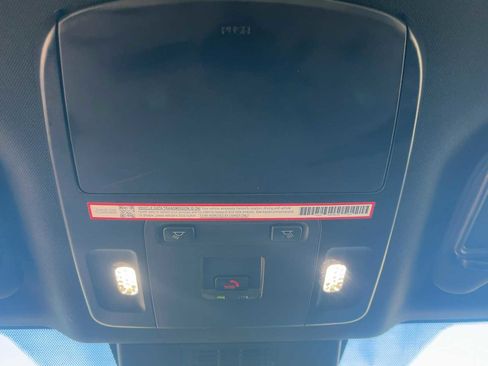 Used 2025 Toyota Camry SE FWD image 25