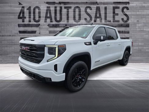 Used 2022 GMC Sierra 1500 Elevation w/ Elevation Premium Package AWD/4WD image 6