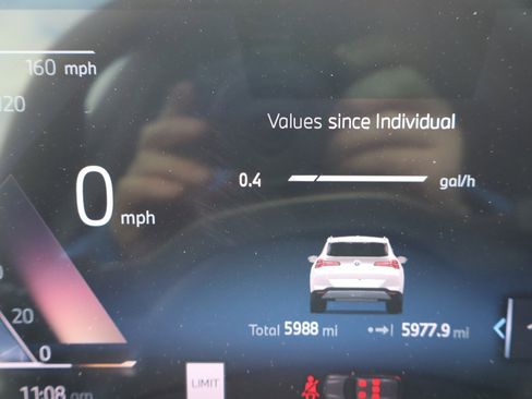 Used 2025 BMW X3 xDrive30i image 9