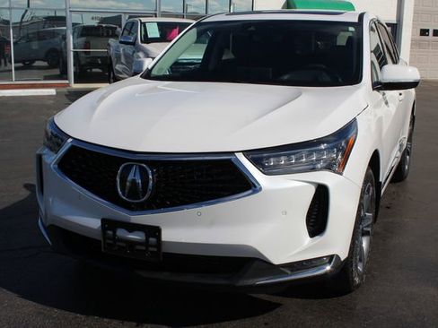 Used 2023 Acura RDX AWD w/ Advance Package image 3