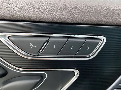 Used 2021 Lincoln Corsair FWD w/ Premium Package image 30