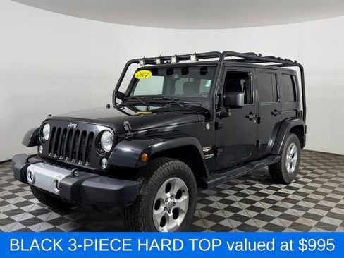 Used 2014 Jeep Wrangler Unlimited Sahara AWD/4WD image 3