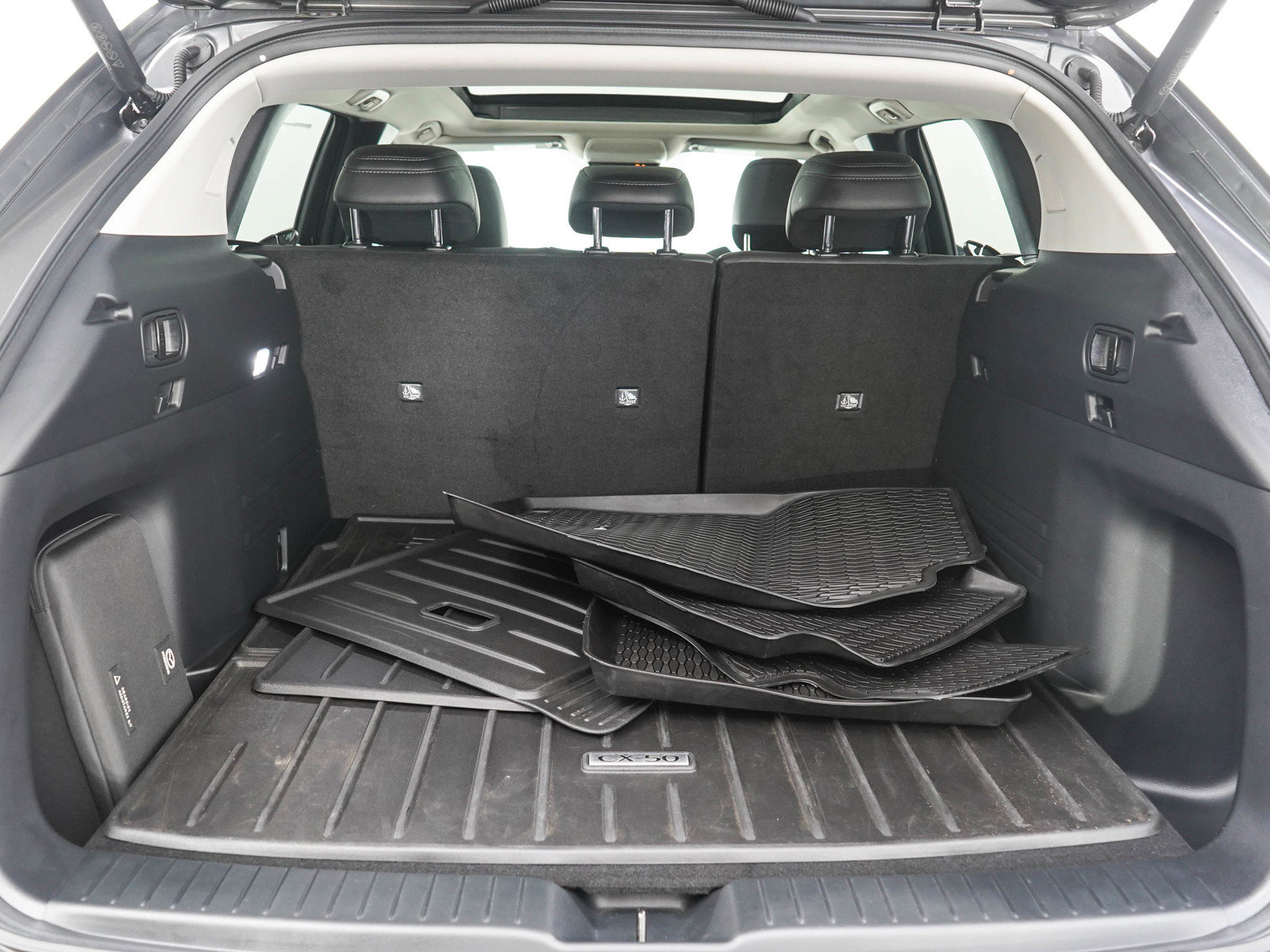 Used 2026 MAZDA CX-50 AWD 2.5 S w/ Weather Package image 9