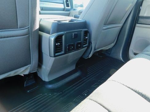 Used 2022 Ford F250 XLT w/ XLT Premium Package image 22