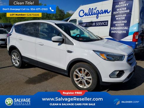 Used 2017 Ford Escape SE FWD image 5