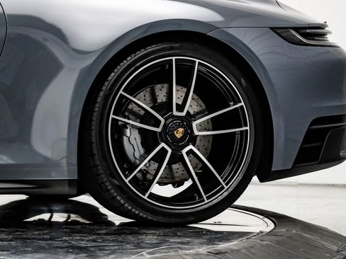 Used 2024 Porsche 911 Carrera GTS image 92