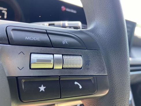Used 2024 Hyundai Sonata SEL FWD image 18