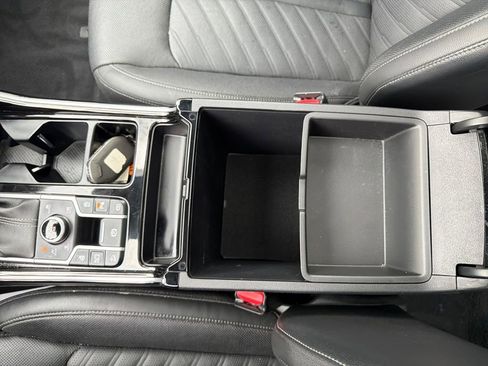 Used 2024 Kia Sorento SX Prestige image 28