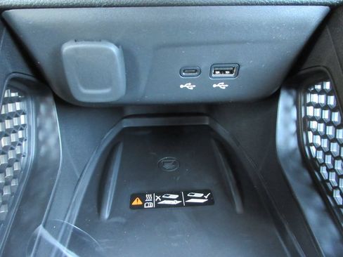 New 2026 Chevrolet TrailBlazer LT w/ Convenience Package FWD image 30