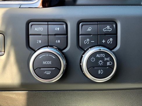 Used 2024 GMC Sierra 1500 Denali image 23