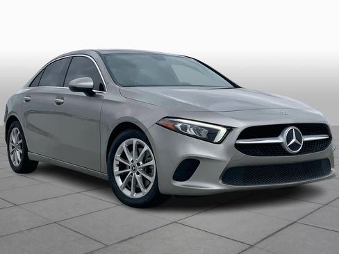 Certified 2020 Mercedes-Benz A 220 image 3