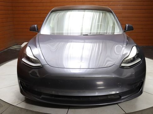 Used 2022 Tesla Model 3 image 44