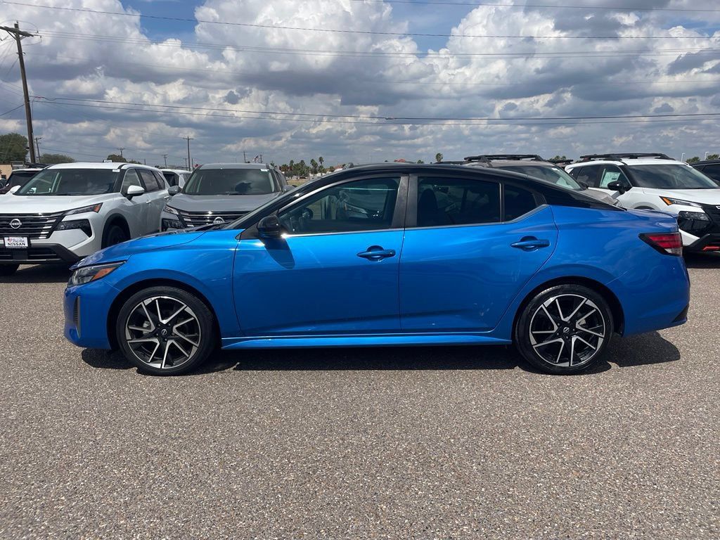 Certified 2024 Nissan Sentra SR FWD image 4