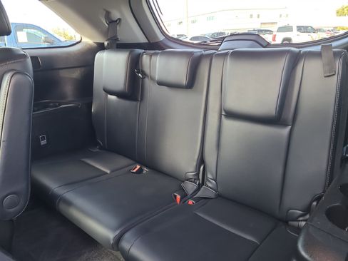 Used 2019 Toyota Highlander Limited image 19
