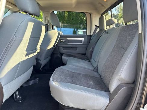 Used 2017 RAM 1500 Big Horn RWD image 15