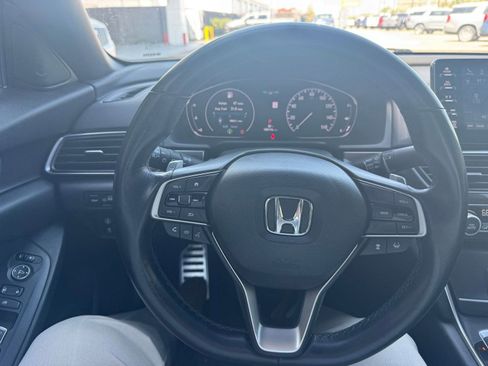Used 2020 Honda Accord Sport image 4