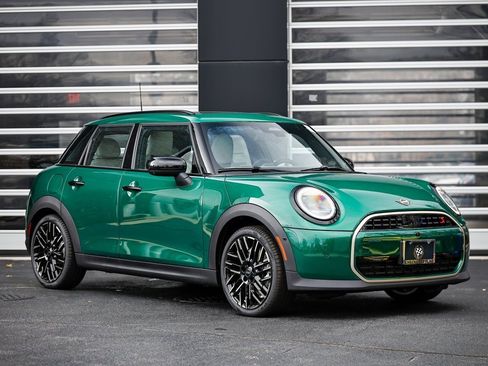 New 2026 MINI Cooper S image 1
