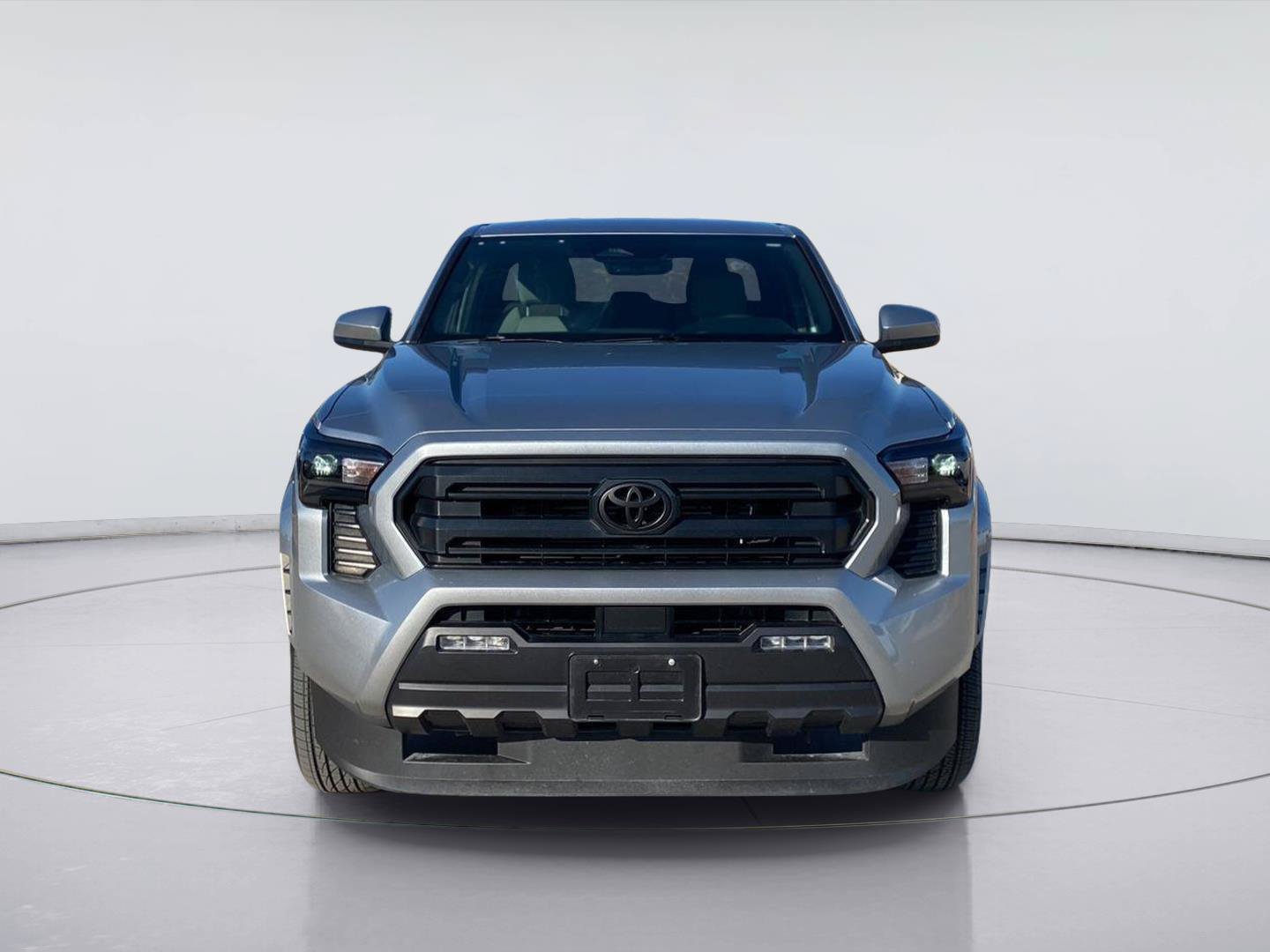 Used 2025 Toyota Tacoma SR5 AWD/4WD image 8