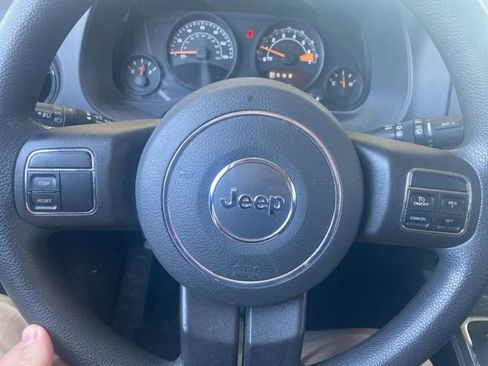 Used 2015 Jeep Patriot Sport w/ Power Value Group image 11