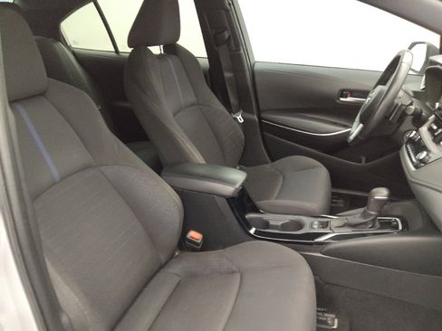 Used 2021 Toyota Corolla SE FWD image 21