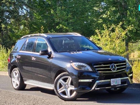 Used 2015 Mercedes-Benz ML 400 4MATIC image 7