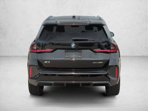 New 2027 BMW X1 xDrive28i w/ Technology Package AWD/4WD image 8