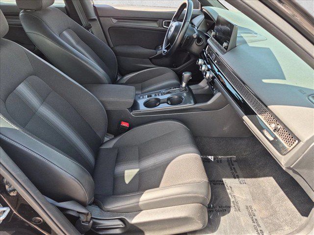 Used 2025 Honda Civic Sport image 25