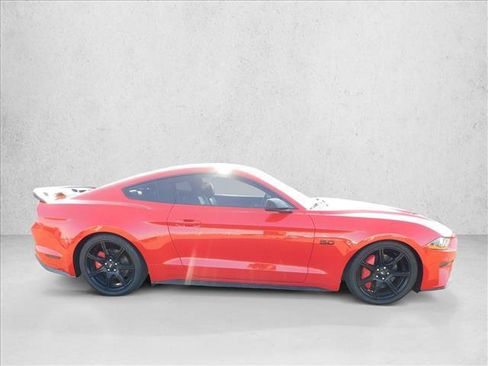 Used 2020 Ford Mustang GT Premium w/ Black Accent Package RWD image 4