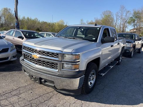 Used 2015 Chevrolet Silverado 1500 LS image 2
