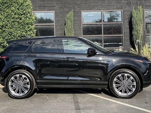 Used 2025 Land Rover Range Rover Evoque S image 19