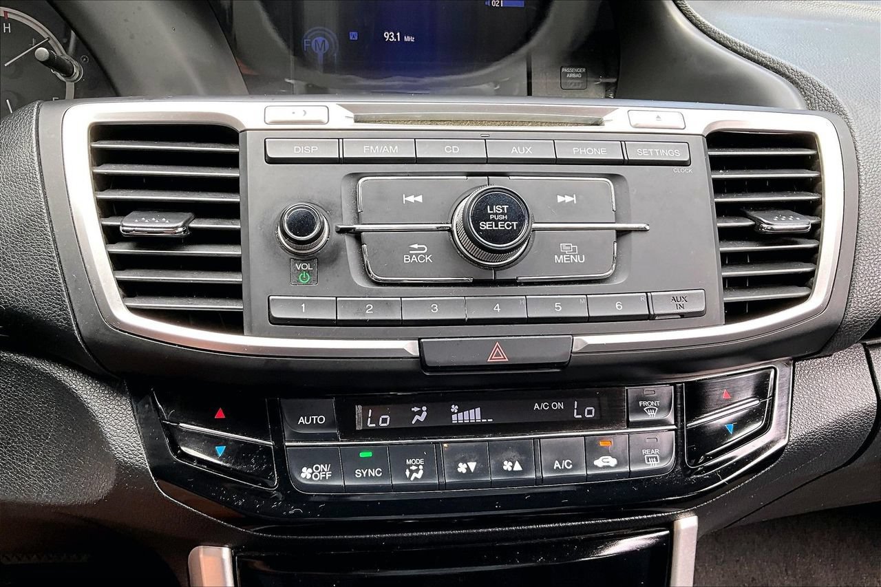 Used 2016 Honda Accord LX image 24