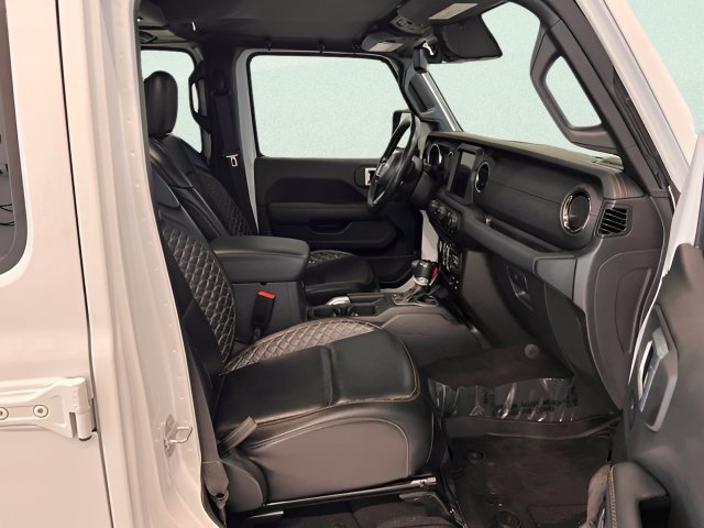 Used 2021 Jeep Wrangler Unlimited Sahara AWD/4WD image 11