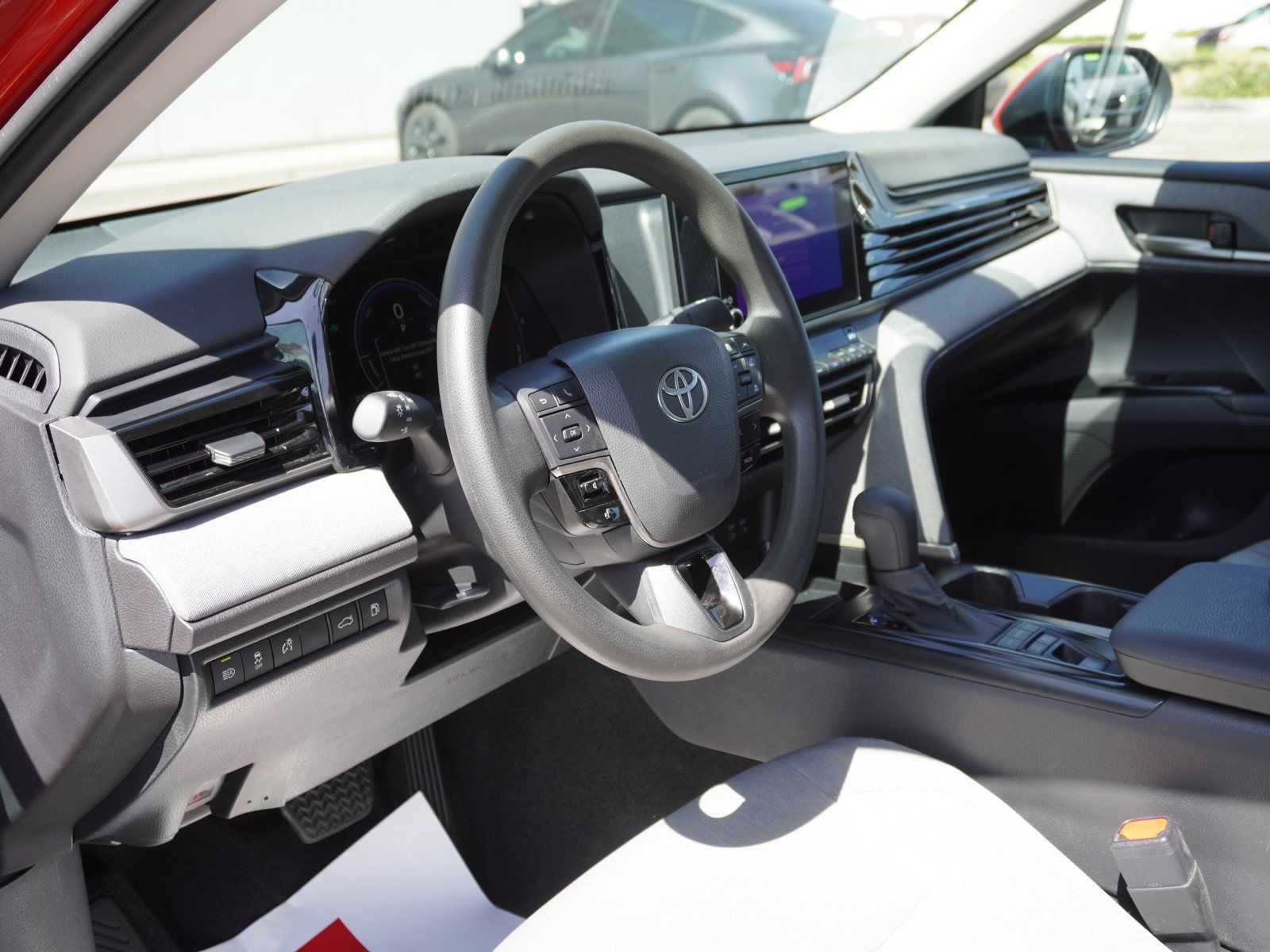 Used 2026 Toyota Camry LE FWD image 19