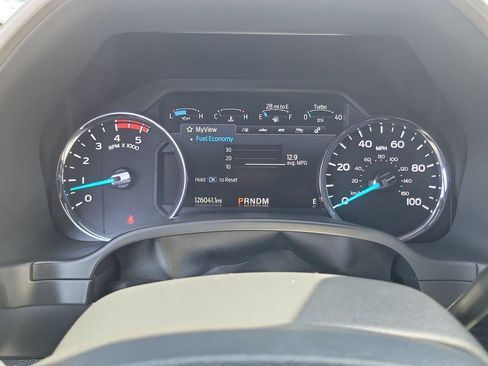 Used 2022 Ford F350 Lariat w/ Lariat Ultimate Package AWD/4WD image 12