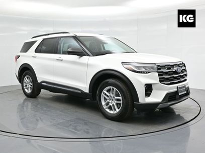 New 2025 Ford Explorer Active w/ Active Comfort Package