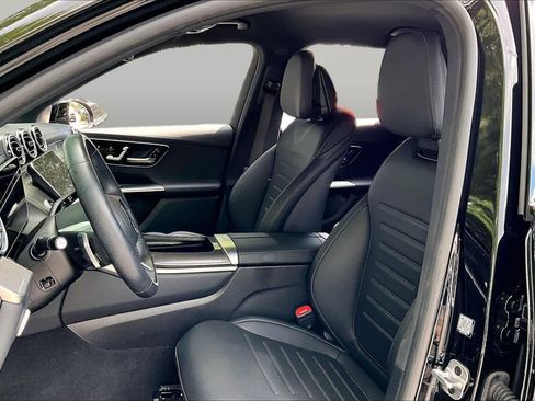 Used 2024 Mercedes-Benz GLC 300 image 8