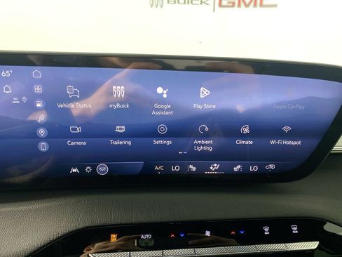 Used 2026 Buick Enclave Preferred w/ Power Package FWD image 16