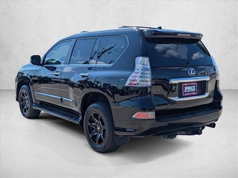 Used 2019 Lexus GX 460 image 7