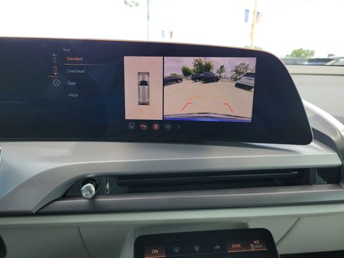 New 2026 Cadillac Vistiq Luxury w/ LPO, Floor Liner Package AWD/4WD image 21