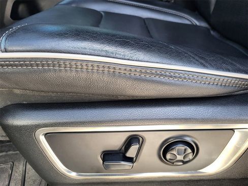 Used 2019 RAM 1500 Limited image 16