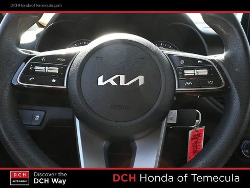 Used 2023 Kia Forte LXS FWD image 9