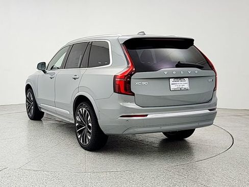 New 2026 Volvo XC90 B5 Plus w/ Protection Package image 6