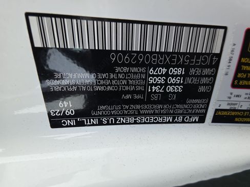 Used 2024 Mercedes-Benz GLS 450 4MATIC image 38