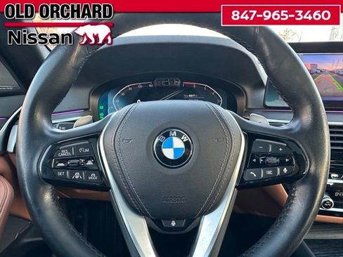Used 2023 BMW 530i xDrive 530i xDrive w/ Premium Package image 23