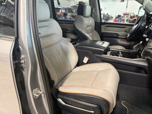 Certified 2025 RAM 1500 Tungsten w/ Off Road Group AWD/4WD image 10