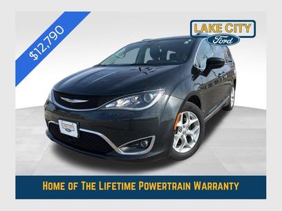 Used 2017 Chrysler Pacifica Touring-L Plus w/ Advanced Safetytec Group