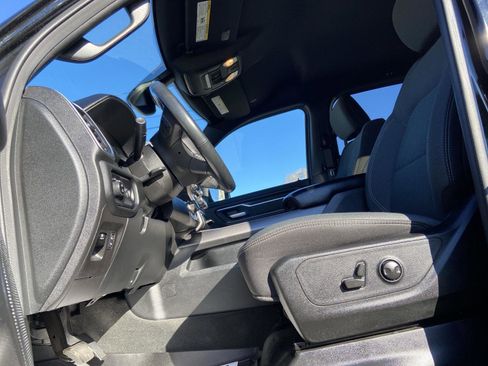 Used 2022 RAM 1500 Big Horn image 16