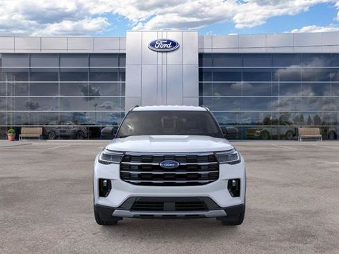 New 2026 Ford Explorer Active w/ Active Comfort Package AWD/4WD image 8