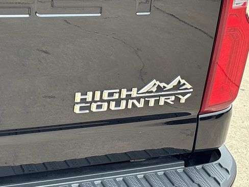 Used 2024 Chevrolet Silverado 2500 High Country AWD/4WD image 5