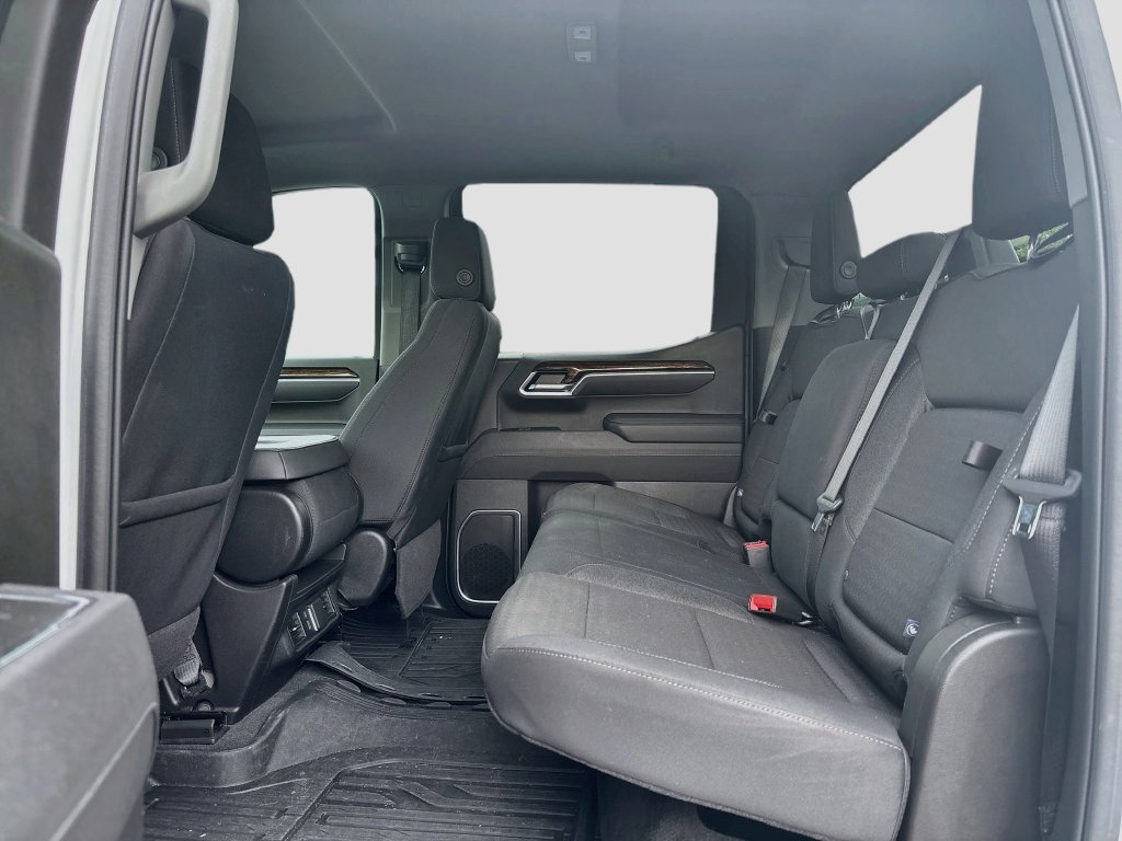 Used 2025 GMC Sierra 1500 Elevation AWD/4WD image 14